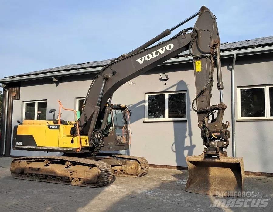 Volvo EC 220 DL Gravemaskiner på larvebånd