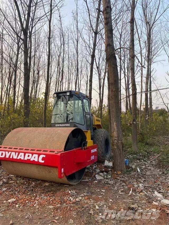 Dynapac CA301 Enkelt tromle