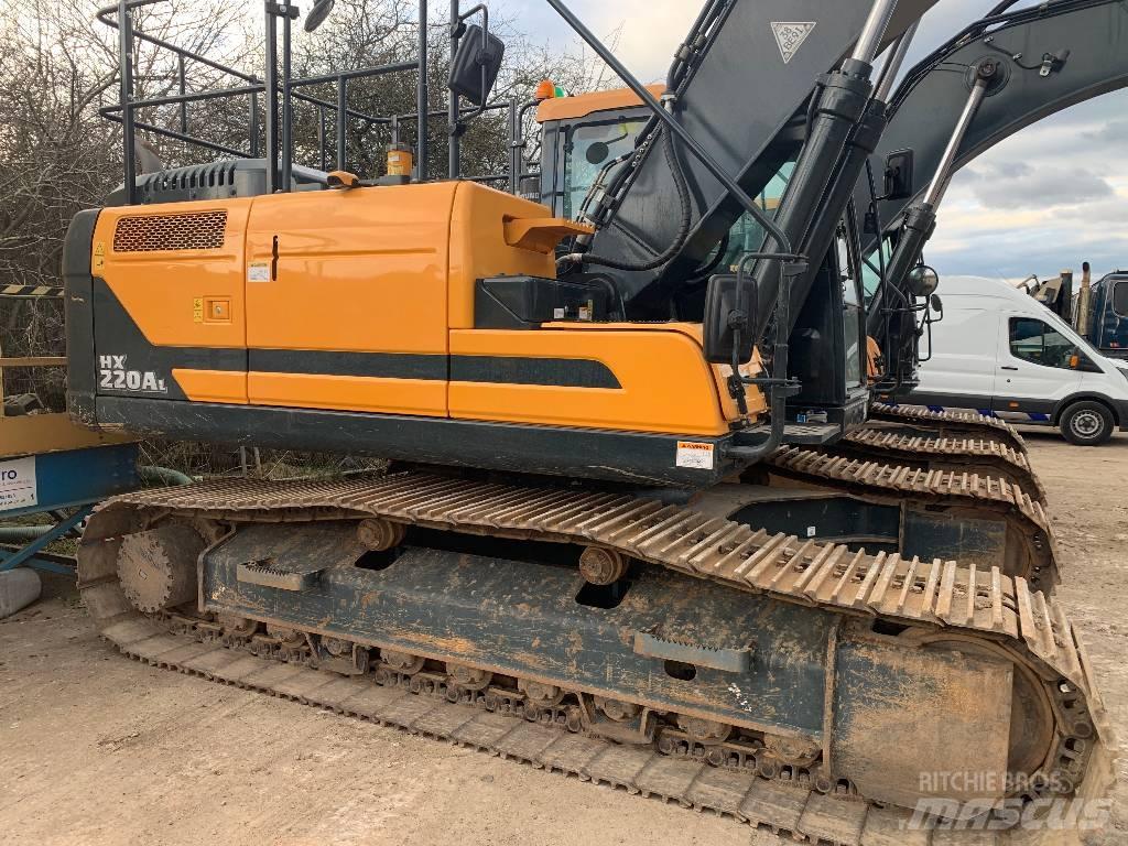 Hyundai HX220A L Gravemaskiner på larvebånd