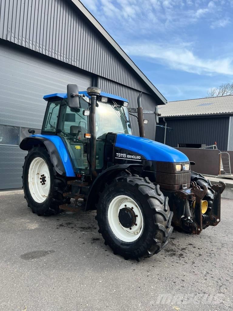 New Holland TS 115 Traktorer
