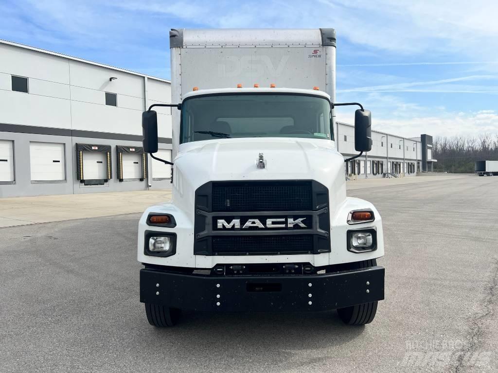 Mack MD 6 Fast kasse