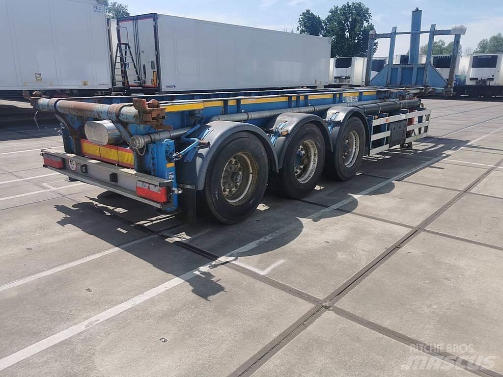 Renders TIPPER Semi-trailer med containerramme