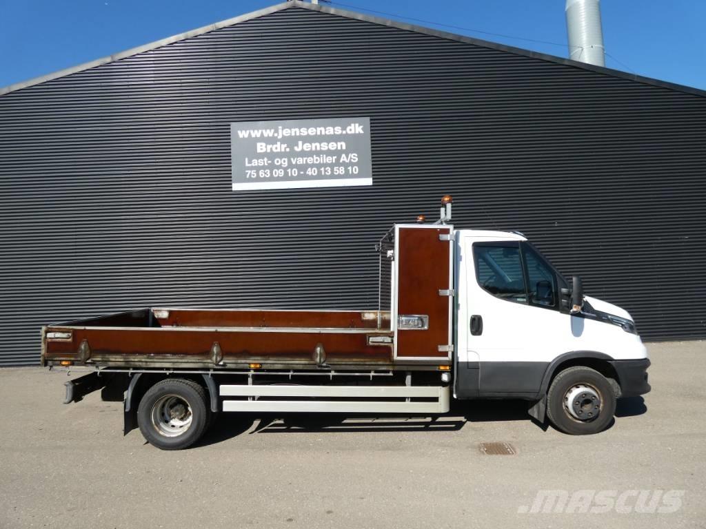 Iveco 70C 18 Lastbil med lad/Flatbed