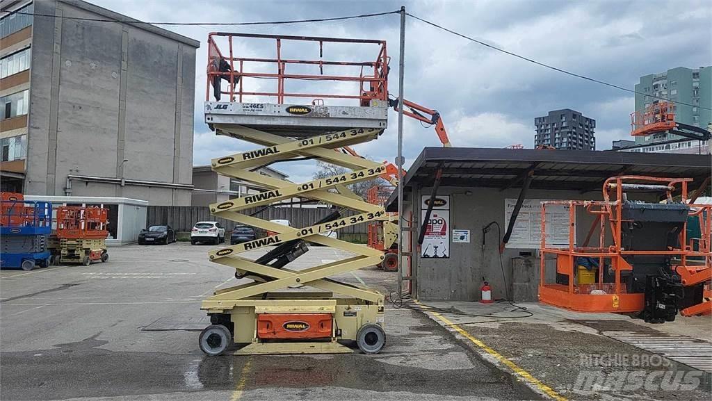 JLG 3246ES Saxlifte