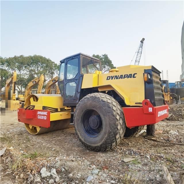Dynapac CA301D Enkelt tromle
