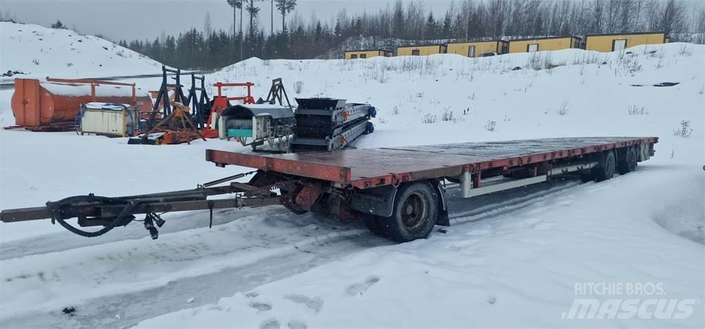 Närko perävaunu Anhænger med lad/Flatbed