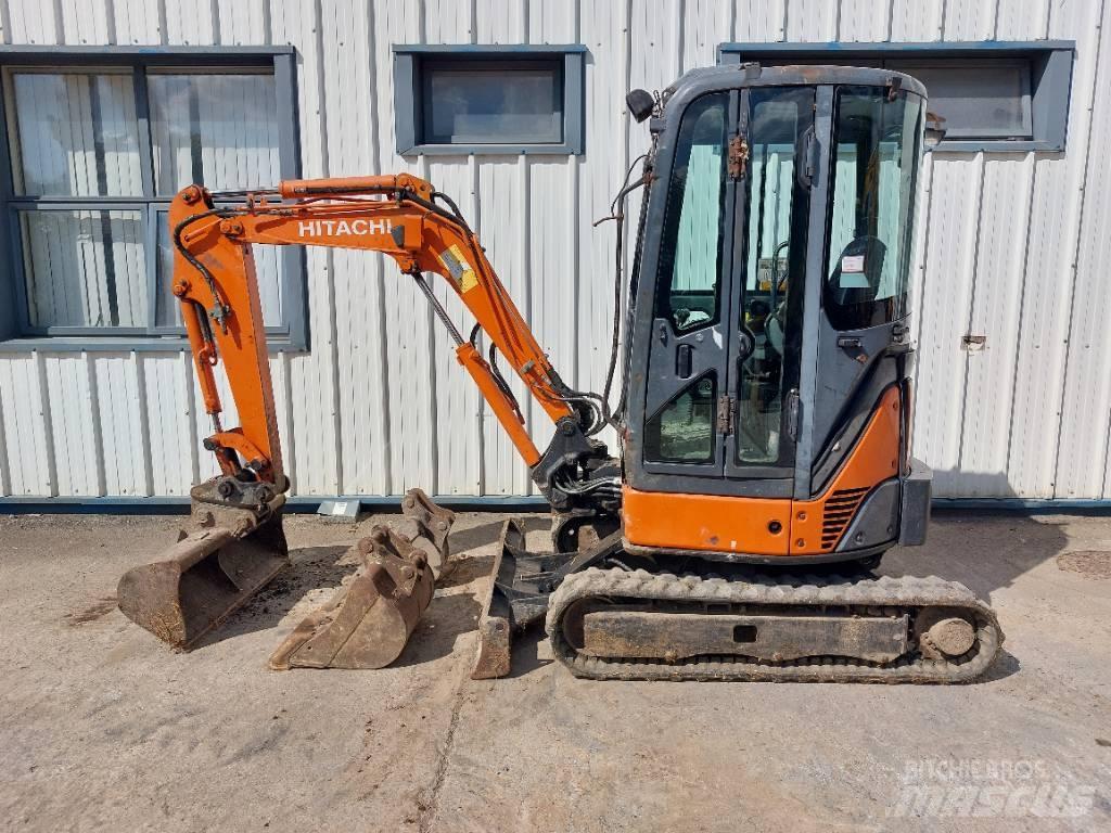 Hitachi ZX22U Minigravemaskiner