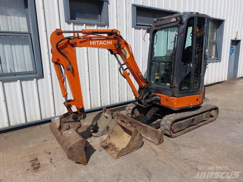 Hitachi ZX22U Minigravemaskiner