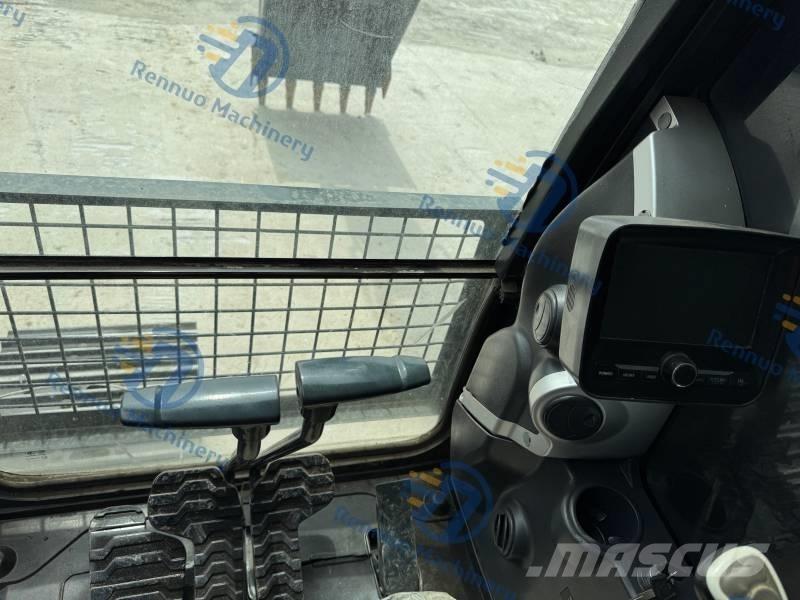 Hyundai 225 LC-9S Gravemaskiner på larvebånd