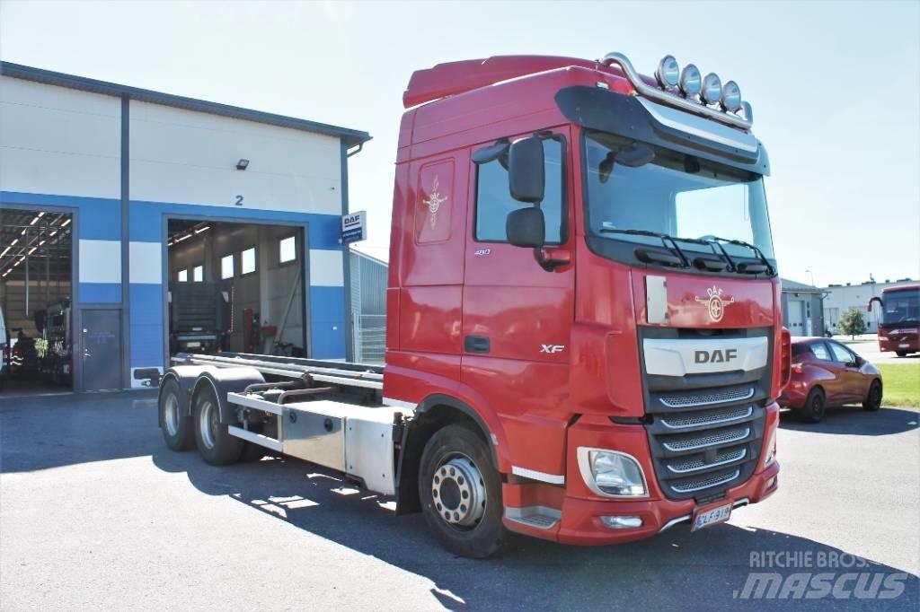 DAF XF 480 FAS 6x2 Lastbiler med containerramme / veksellad