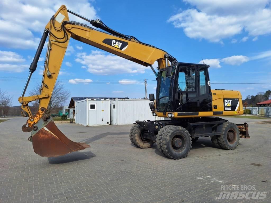CAT M 316 D Gravemaskiner på hjul
