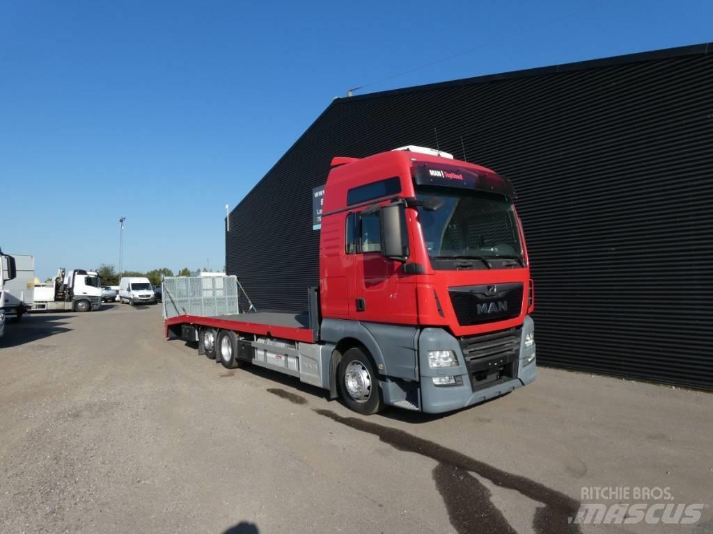 MAN TGX 26.470 Autotransportere / Knæklad