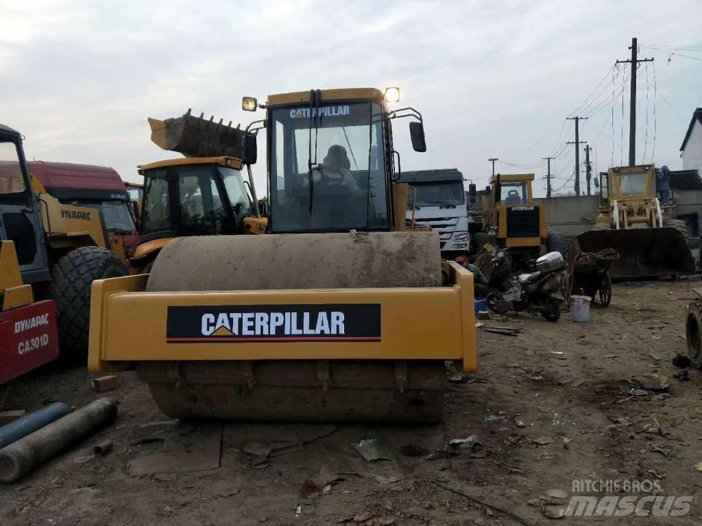 CAT CS 583 C Enkelt tromle