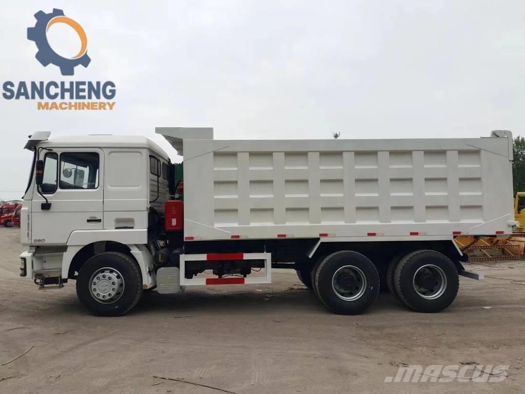 Shacman F3000 Lastbiler med tip