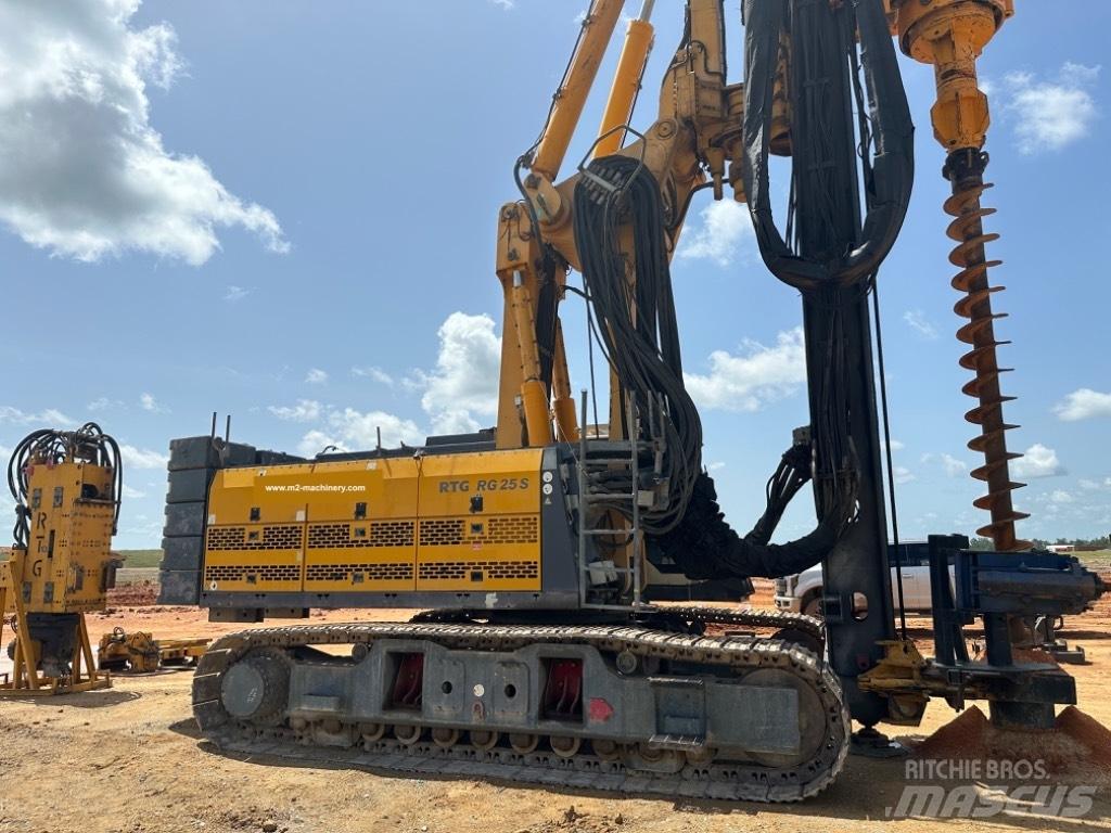 Bauer RTG RG 25 S Tunge bor