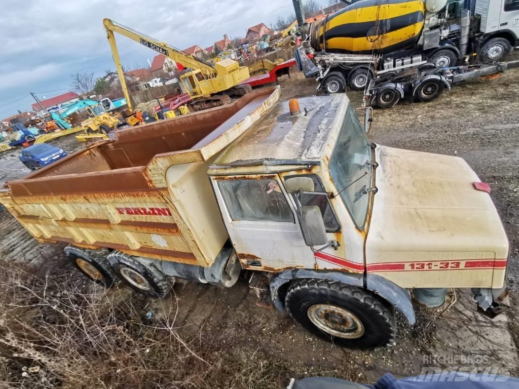 Perlini 131-33 Knækstyrede dumpere