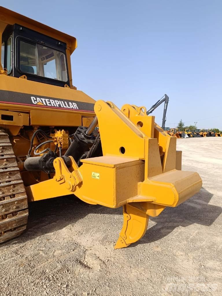 CAT D 8 L Bulldozer på larvebånd