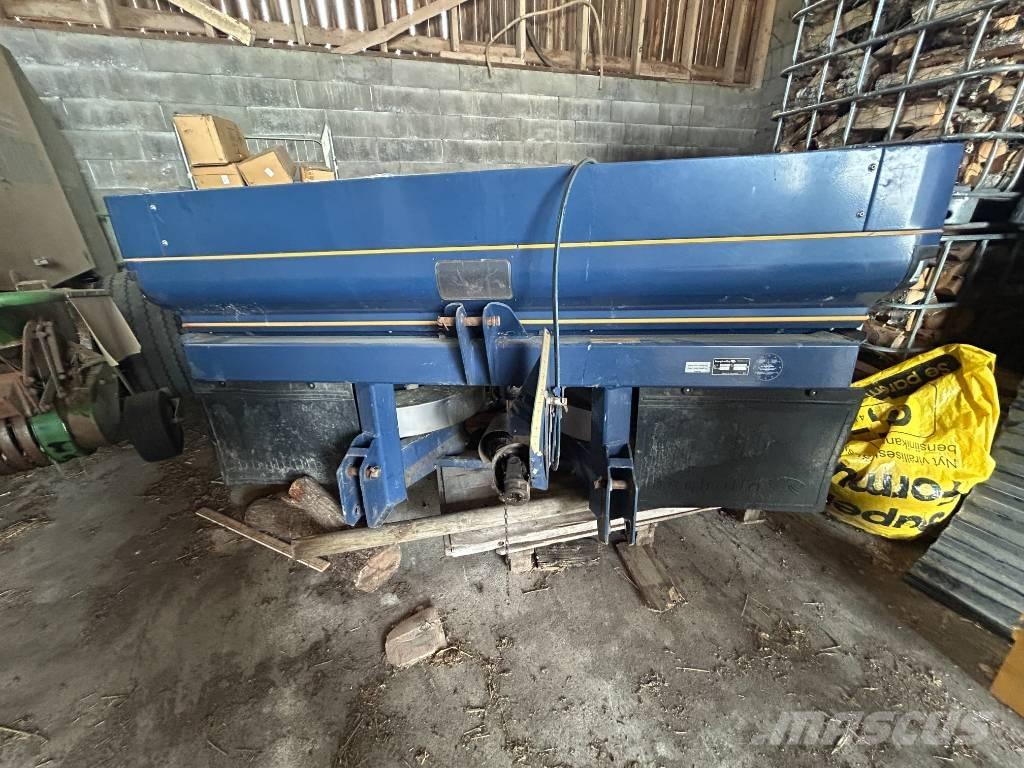 Bogballe M2 Base Mineralspreder