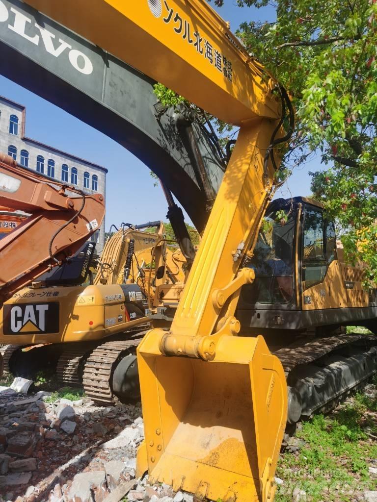 Komatsu PC 220-7 Gravemaskiner på larvebånd