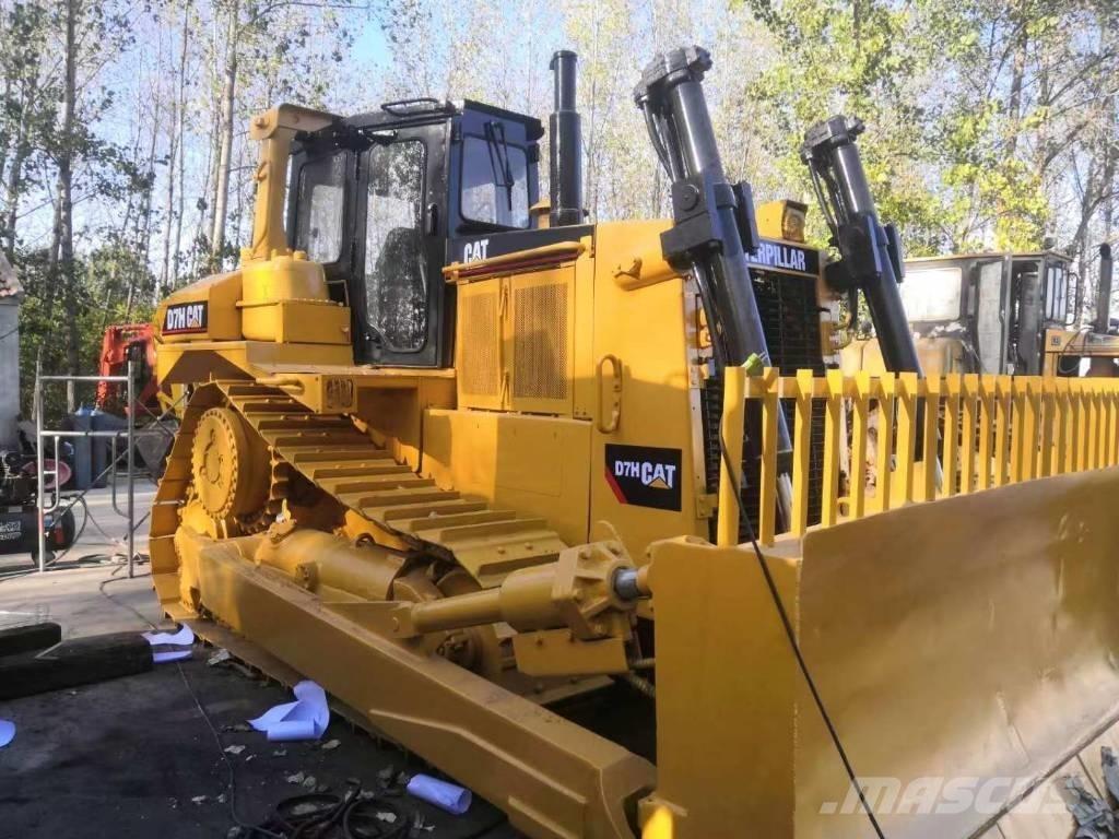 CAT D7H Bulldozer på larvebånd