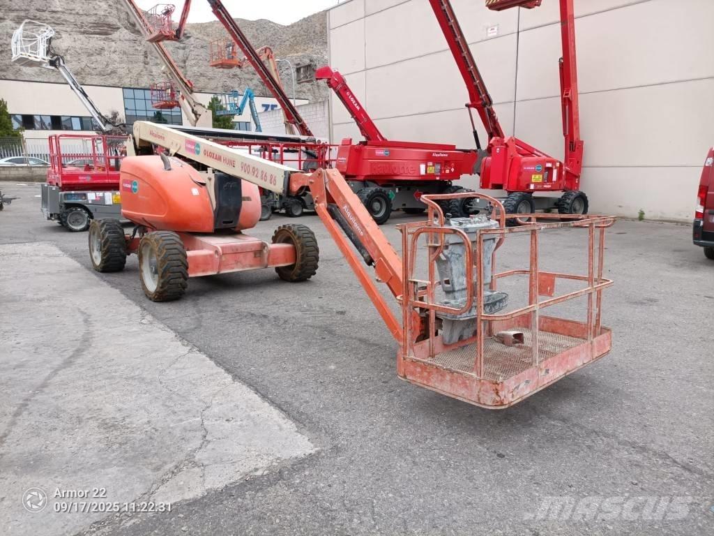 JLG 600 AJ Bomlifte med knækarm