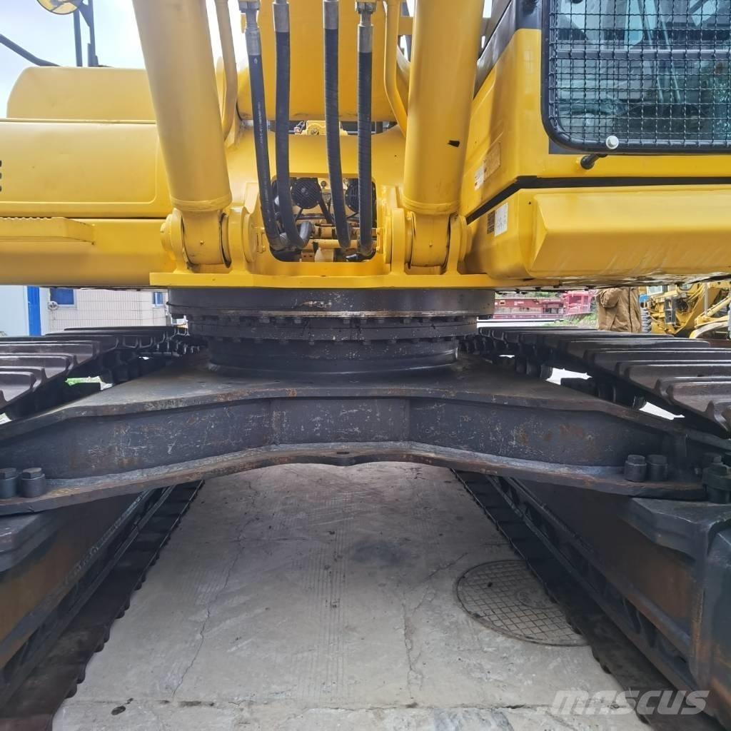 Komatsu PC 450-8 Gravemaskiner på larvebånd