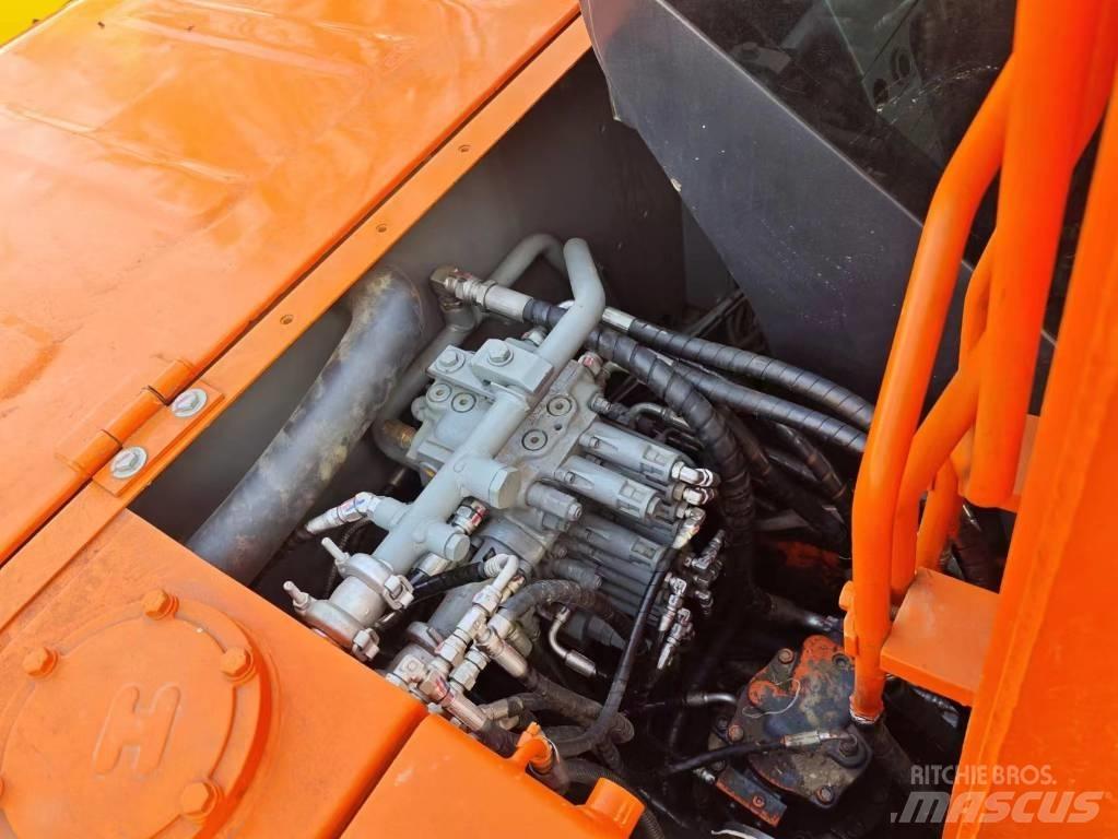 Hitachi ZX 70 Gravemaskiner på larvebånd