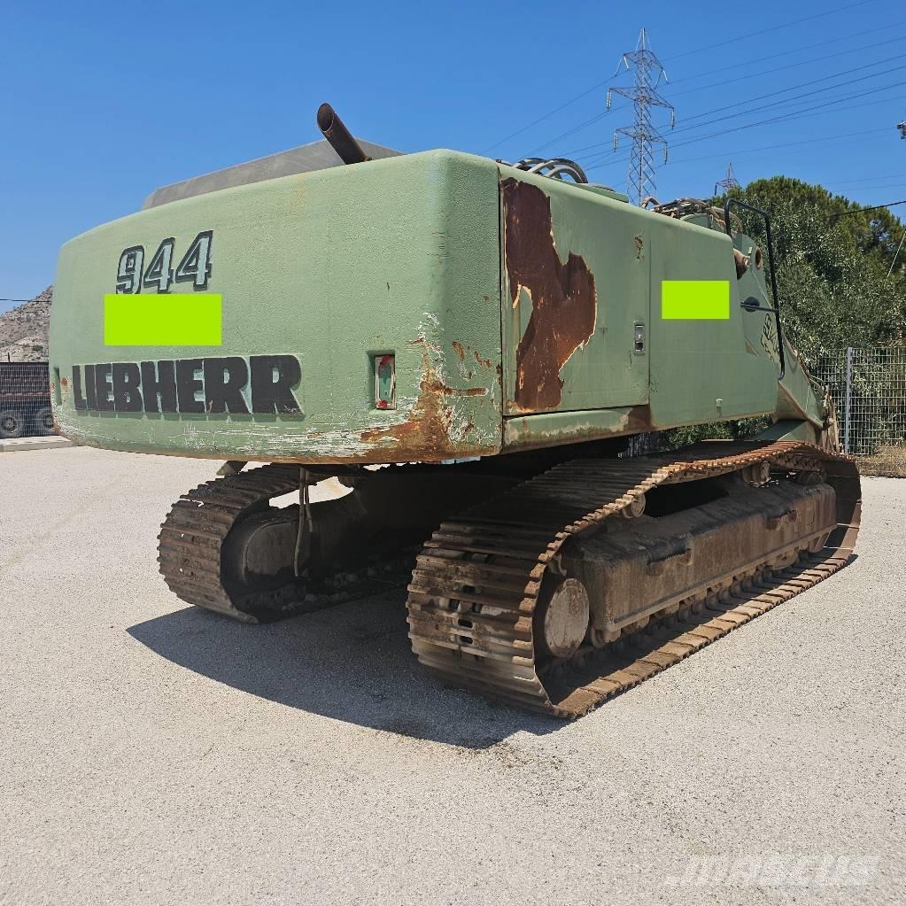 Liebherr 944 Gravemaskiner på larvebånd