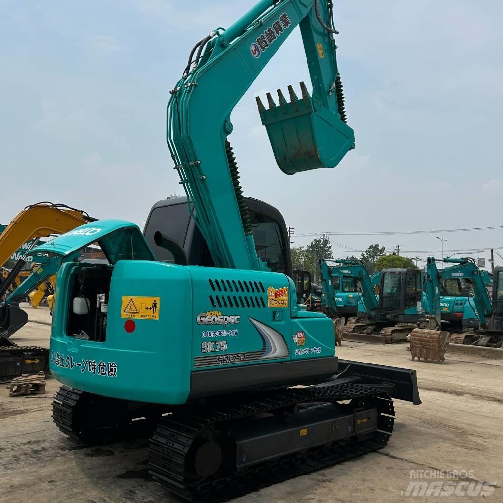 Kobelco 75 Gravemaskiner på larvebånd