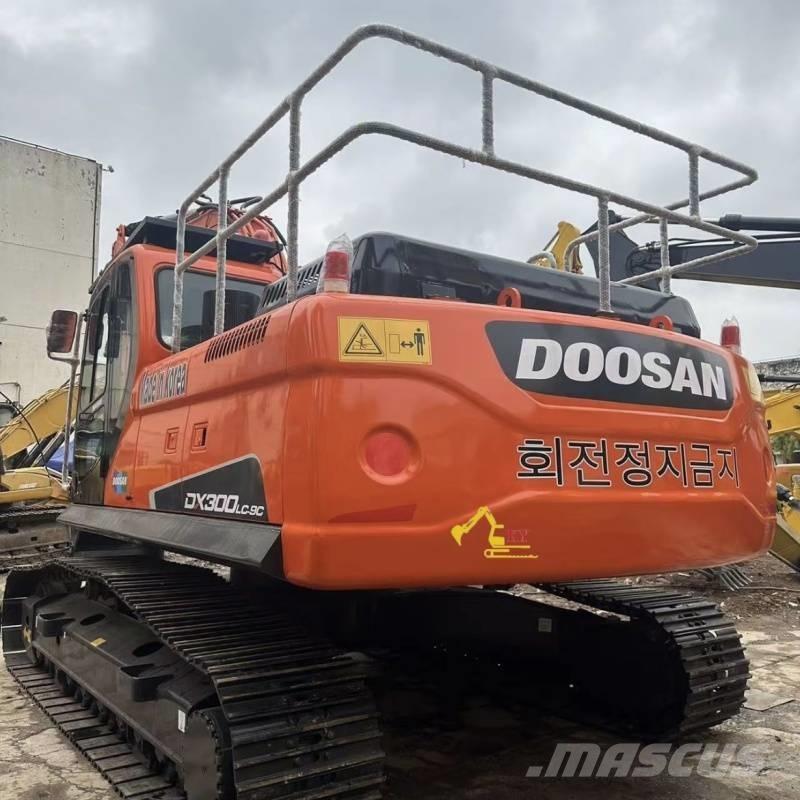 Doosan 300-9c Gravemaskiner på larvebånd