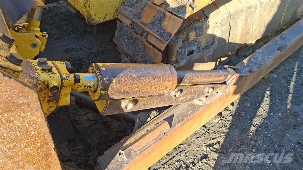 Komatsu D65 EX17 Entreprenør - Andet