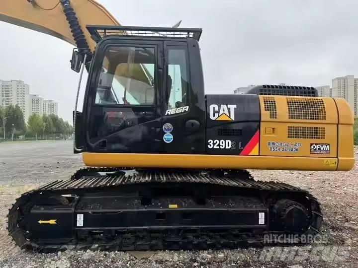 CAT CAT329D2L Midi-gravemaskiner 7t - 12t