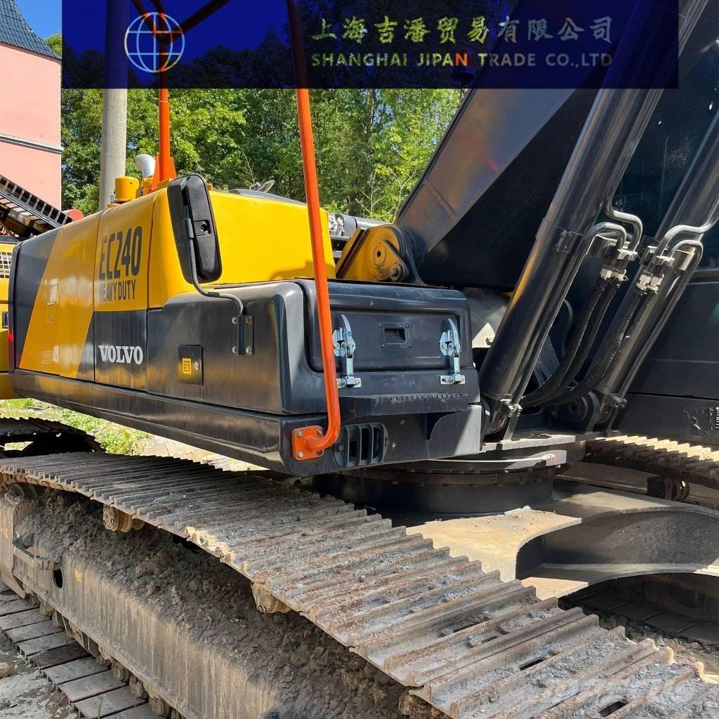 Volvo EC 240 C Gravemaskiner på larvebånd