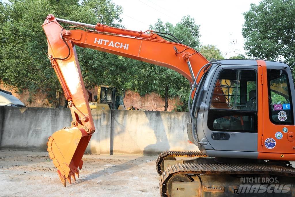 Hitachi ZX 120-6 Gravemaskiner på larvebånd