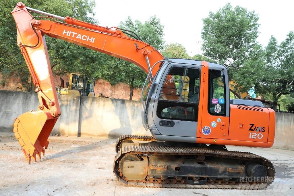 Hitachi ZX 120-6 Gravemaskiner på larvebånd