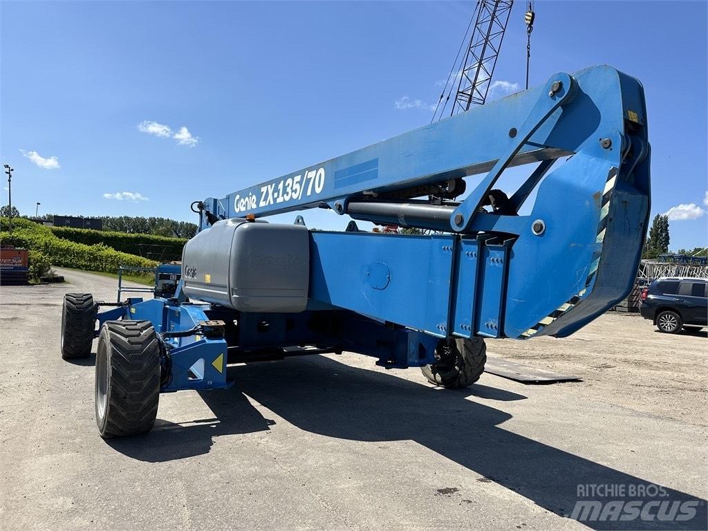 Genie ZX 135/70 Bomlifte med knækarm