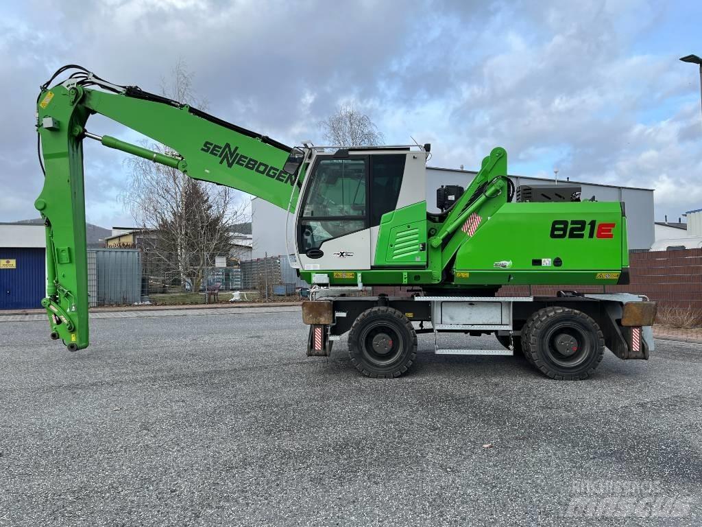 Sennebogen 821 Materialehåndteringsmaskiner