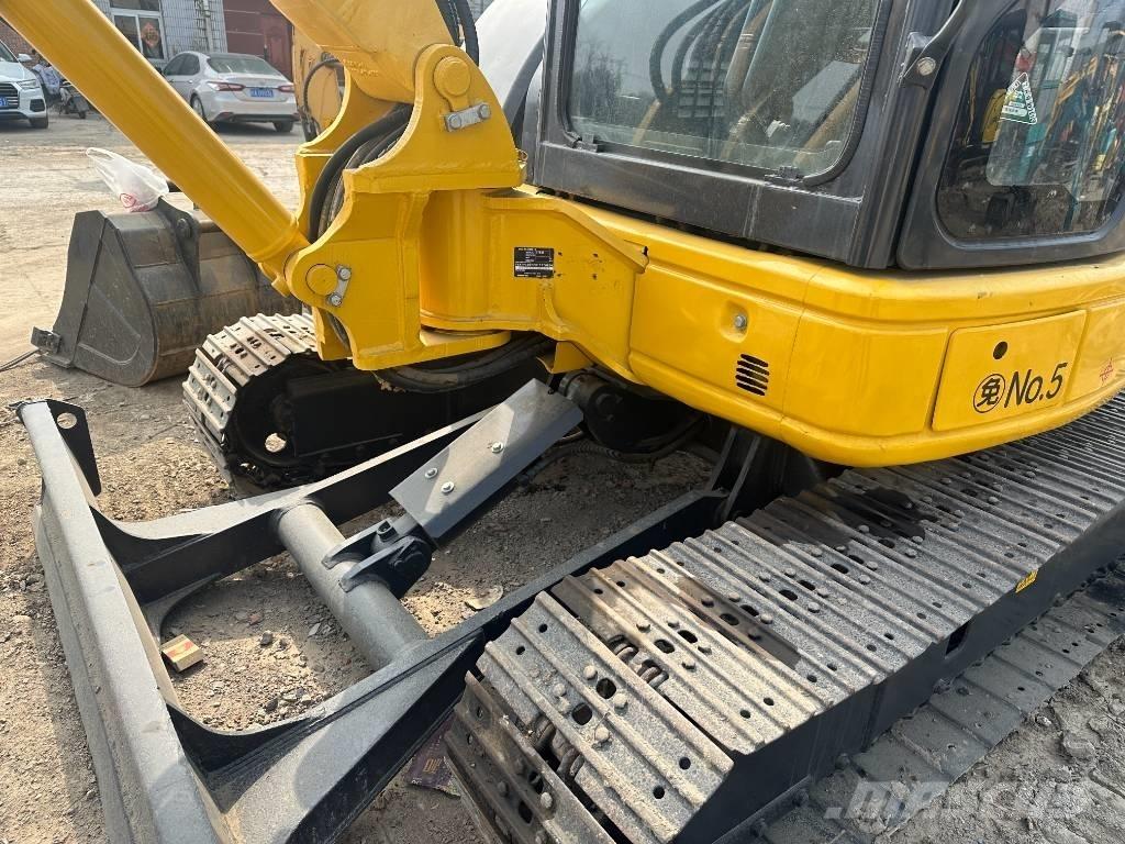 Komatsu PC 40 Minigravemaskiner