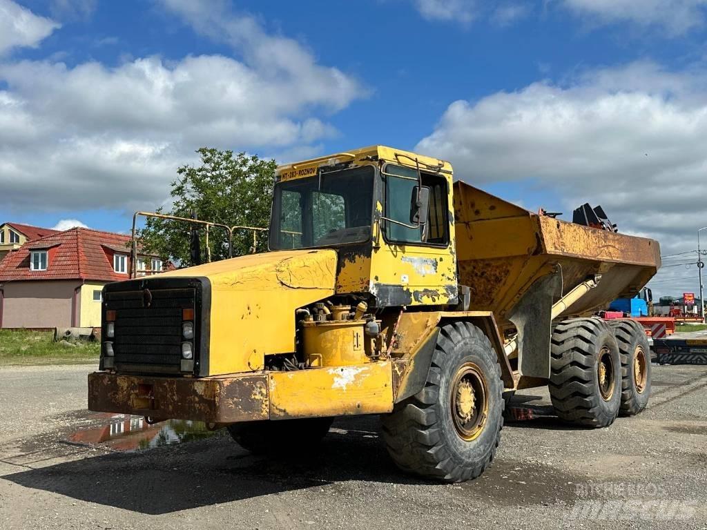 CAT D 300 E Terrængående lastbiler