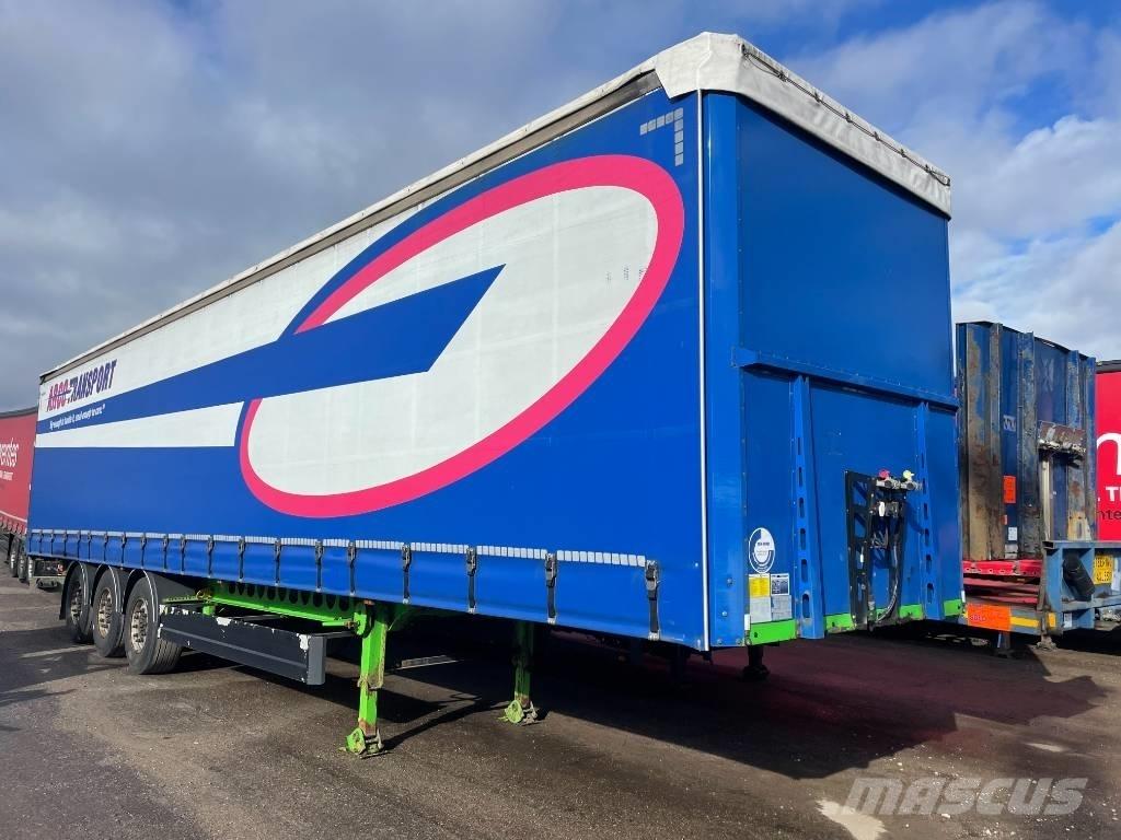 Berger LTCN Semi-trailer med Gardinsider