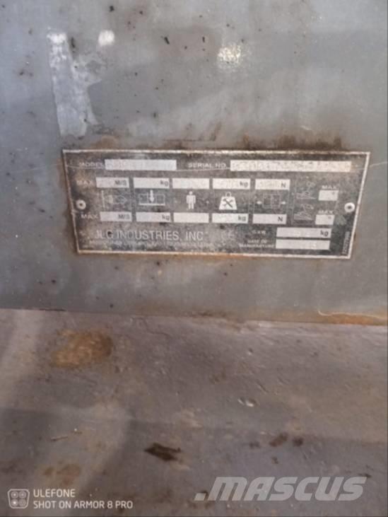 JLG 600 AJ Bomlifte med knækarm