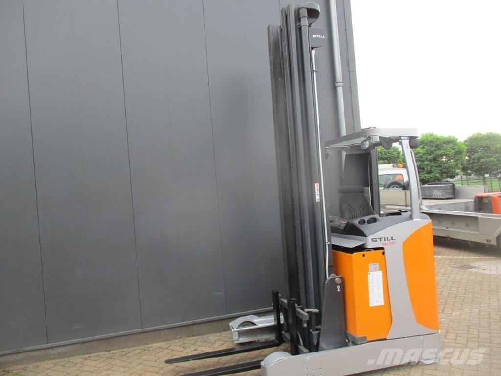 Still FM-X17 Reachtruck