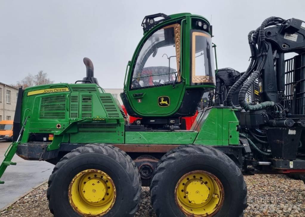 John Deere 1910 G Udkørselsmaskiner