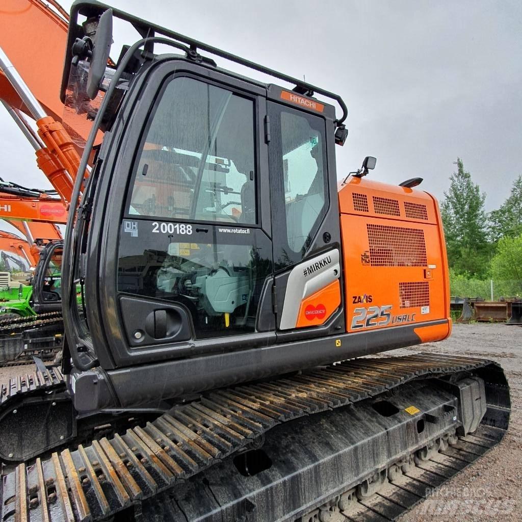 Hitachi ZX225USRLC-7 Gravemaskiner på larvebånd