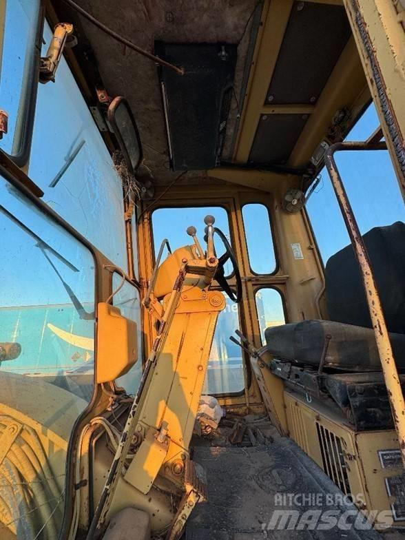 CAT 120 G Vejhøvle / Gradere