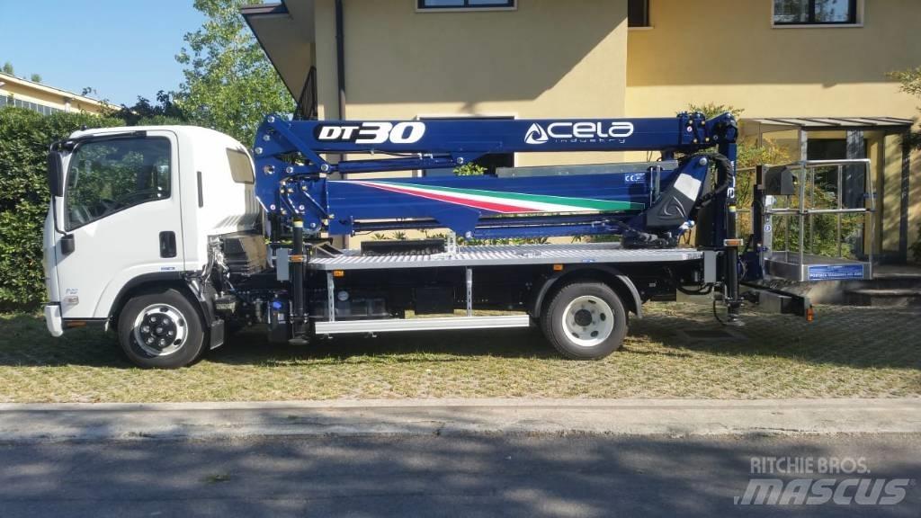 Cela DT 30 Lastbilmonterede lifte