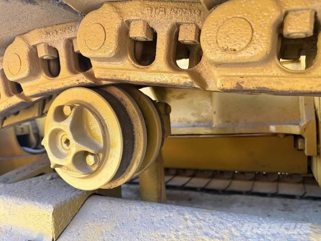 CAT D5C Bulldozer på larvebånd