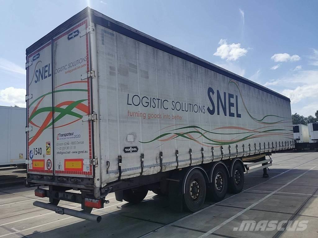 Van Hool A3C002 Semi-trailer med Gardinsider