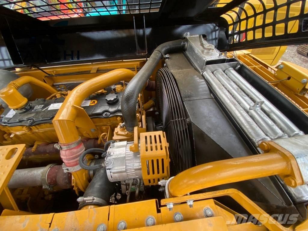 CAT 325D Gravemaskiner på larvebånd