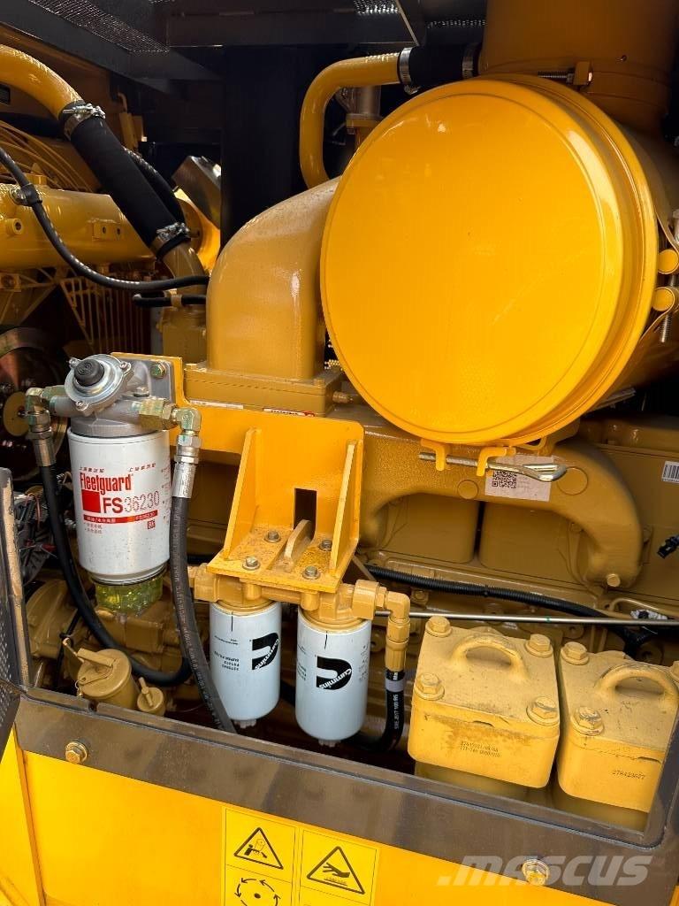 Shantui SD22 Bulldozer på larvebånd